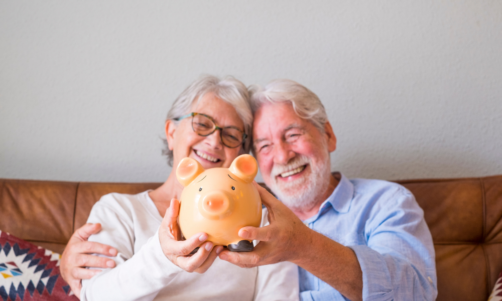 年金受給者向け銀行ローンおすすめ6選｜年齢上限・金利を徹底比較