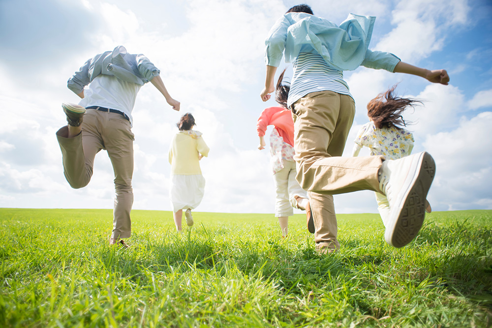 学生ローンいくらまで借りられる？審査・無利子・奨学金との違いを解説
